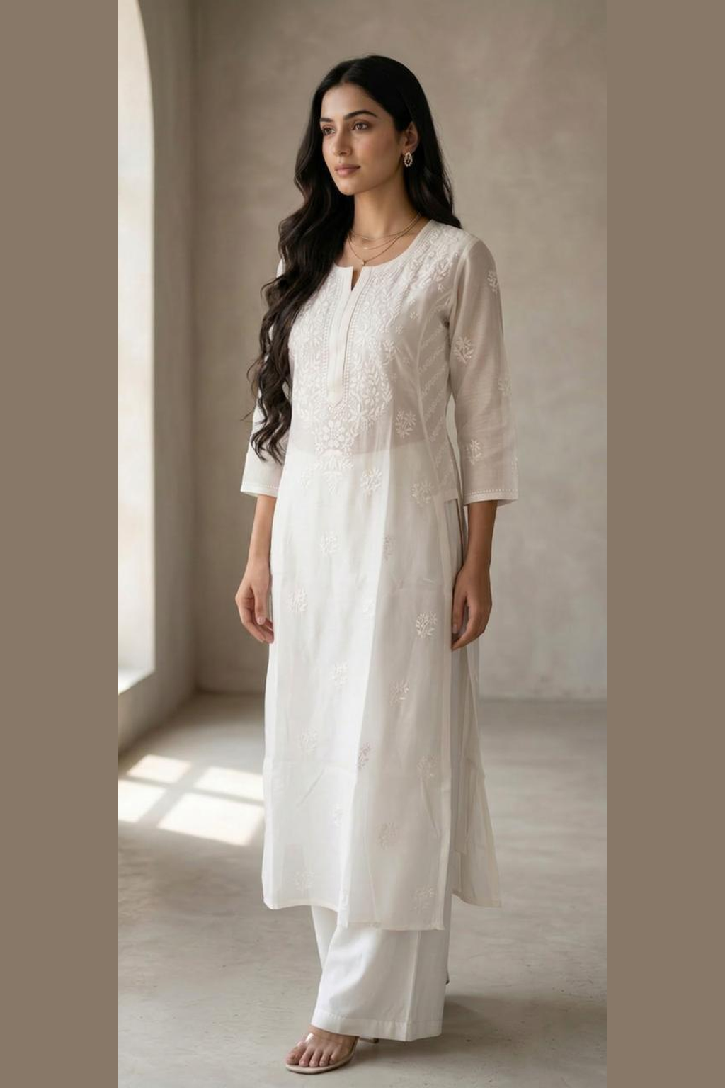 Lunelle Ivory Side Seamless Kurti